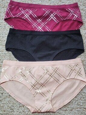 Victoria's Secret Hiphugger Hipster Panties Size Medium Underwear Vtg NWOT